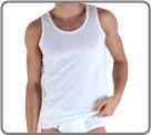 This Eminence tank offers a modern form that will put your body very much in value. Comfortable to wear in any season!