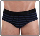 New line bestseller of Eminence. A fabric micromodal and cotton, fine and extensible for underwear to carry every day, ensuring a efficient and soft support and an exceptional comfort.
