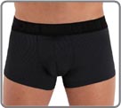 Incredible : an elasthan Meryl Tactel material with a finely woven sweater effect. Ultra soft jacquard waistband with embossed style lettering. A unique and elegant winter look. Unlined front pouch.