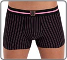 New : a range of thin stripes made from viscose stretch fabric. Produced in viscose elastane, the same material as the Elegant Stripes range. A contrasting waistband, enhanced by a small iron-on HOM insignia. Lined at the front.