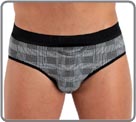 Prince of Wales pattern finely printed onto comfortable cotton
modal elasthan. Refined edging for an elegant look. Lined at the front.