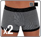 Pack 2 boxers in a very nice stretch cotton material. A fitted cut for an elegant and a trendy look. Brand logo embroidered on the thigh. 2-pack (1 grey stripes and 1 black).