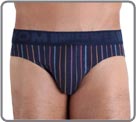 A multicoloured stripe available in two colours: grey and navy blue. A microfibre waistband on which the Hom underwear inscription can be found as carved. Some colourful styles for the start of the season.