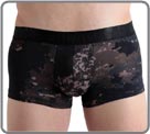 A boxer in soft cotton, polyester, and spandex in the high range printed: a pixelated Camoflage pattern has been printed using the technique of the devoured on the matter. Hijacked military look.
