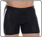 Adaptive : a breathable material and flat seams to avoid rubbing, ideal for sport. Perfect support thanks to elasthan. Two contrasted strips on the sides printed Hom Sport. Rubber waistband with logo. Lined front pouch.