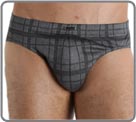 For the unconditional ones of pure cotton, a line in 100% top-of-the-range mercerized cotton. Jacquard weaving to obtain this refined square. Coiled waistband comfortable with logo (small metal plate).