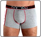 Fantasy sport line, same material that the line sport N colors (modal cotton elasthan). Play of half-compartment-bent, contrasted seams and transfers H 68, in reference to the year of creation of HOM.
