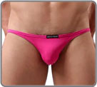 Micro briefs made of very stretchy microfiber. Pre-shaped, Unlined front pouch...