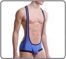 Bodyboxer � bretelles, mati�re synth�tique bord�e de couleur contrast�e. Poche pr�form�e, non doubl�e. Petit logo N2N plac� au dos, entre les �paules. Pas d'ouverture � l'entre-jambes.