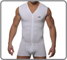 Body boxer sans manche, en coton et col V. Braguette � boutons pression. Logo ES poitrine.