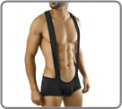 Body boxer, ou boxer � bretelles ? En mati�re polyester� du tr�s sexy ! Pas d'ouverture � l'entre-jambes.