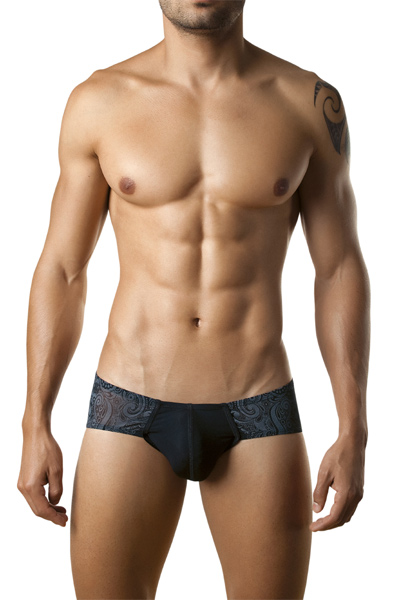 Clever - Brief Voyeur