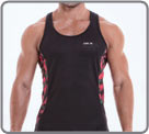 Semi-fitted tank made with quick dry fabric. Contrasted in camouflage with the...