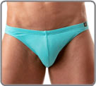 Mini-slip avec poche avant pr�form�e. Une coupe juste parfaite alliant le sexy...