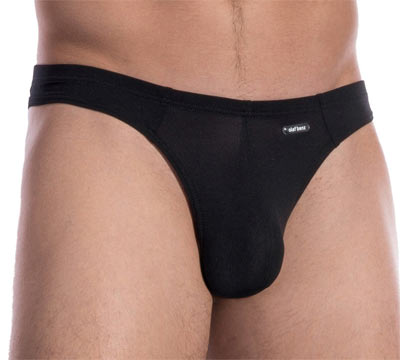 string homme olaf benz