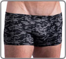 Le camouflage en mode masculin et la fine microfibre extensible forment une La...