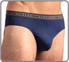 Pleasantly refreshing microfiber structure in intense indigo blue. The feeling...