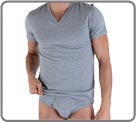 V-neck shirt, short sleeves in cotton, for a look trendy, casual very for every...