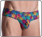 A colorful print for this new M2107 line, based on a fine and stretchy material...