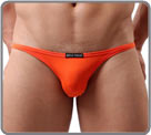 Micro briefs made of very stretchy microfiber. Pre-shaped, Unlined front pouch...