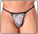 Slip � ficelles ! Dos tr�s peu couvert. Un sous-v�tement tr�s original et...