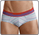 Boxer style sportif par d'un tissu lisse qui lui donne une touche de classe...