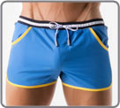 Low-cut bath shorts made from high-end fabric. Contrasting colour borders...
